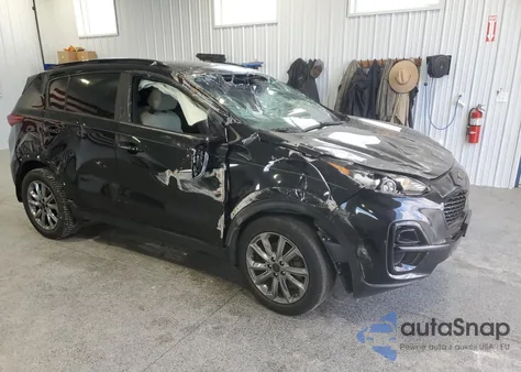 2022 Kia Sportage S z USA, uszkodzony, nr VIN KNDP6CAC0N7997720